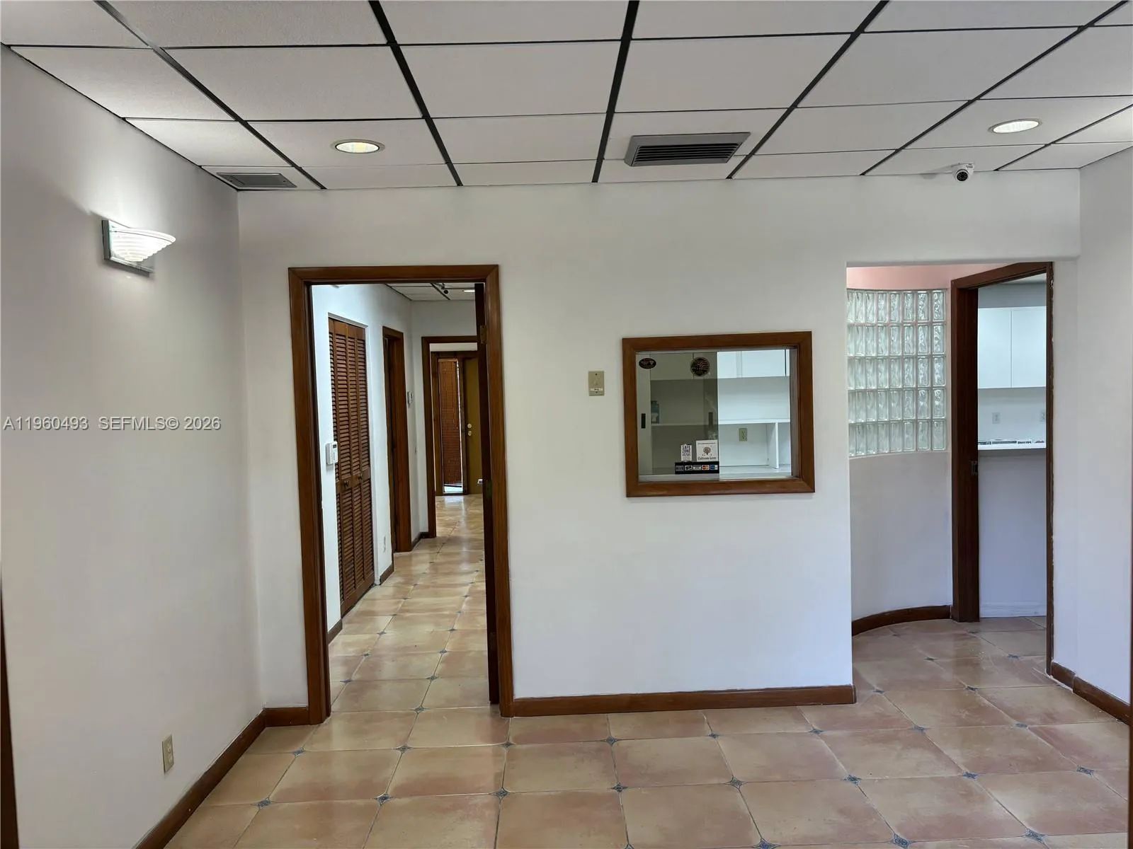 7800 W Oakland Park Blvd Bld-b #102, Sunrise, Flor, Sunrise, Florida 33351, ,Commercial Sale,For Sale,7800 W Oakland Park Blvd Bld-b #102, Sunrise, Flor,A11960493