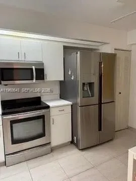 901 Sw 141st Ave 405m, Pembroke Pines, Florida 330, Pembroke Pines, Florida 33027, 2 Bedrooms Bedrooms, ,2 BathroomsBathrooms,Residential,For Sale,901 Sw 141st Ave 405m, Pembroke Pines, Florida 330,A11960643