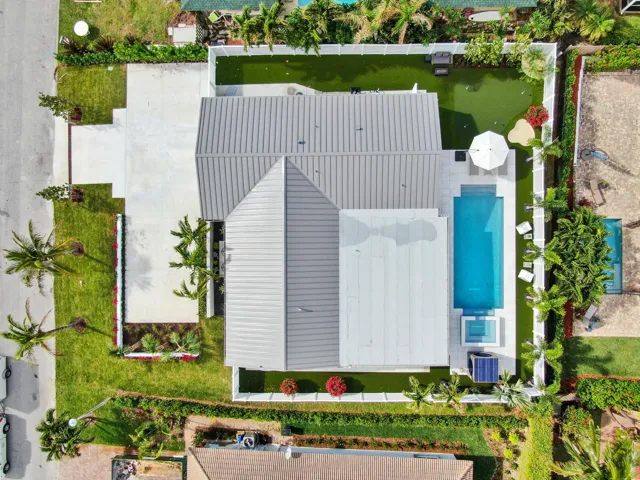 Privacy fencing surrouding home