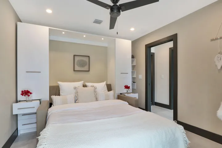 Fourth bedroom
