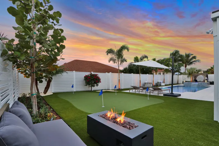 Fire pit lounge area
