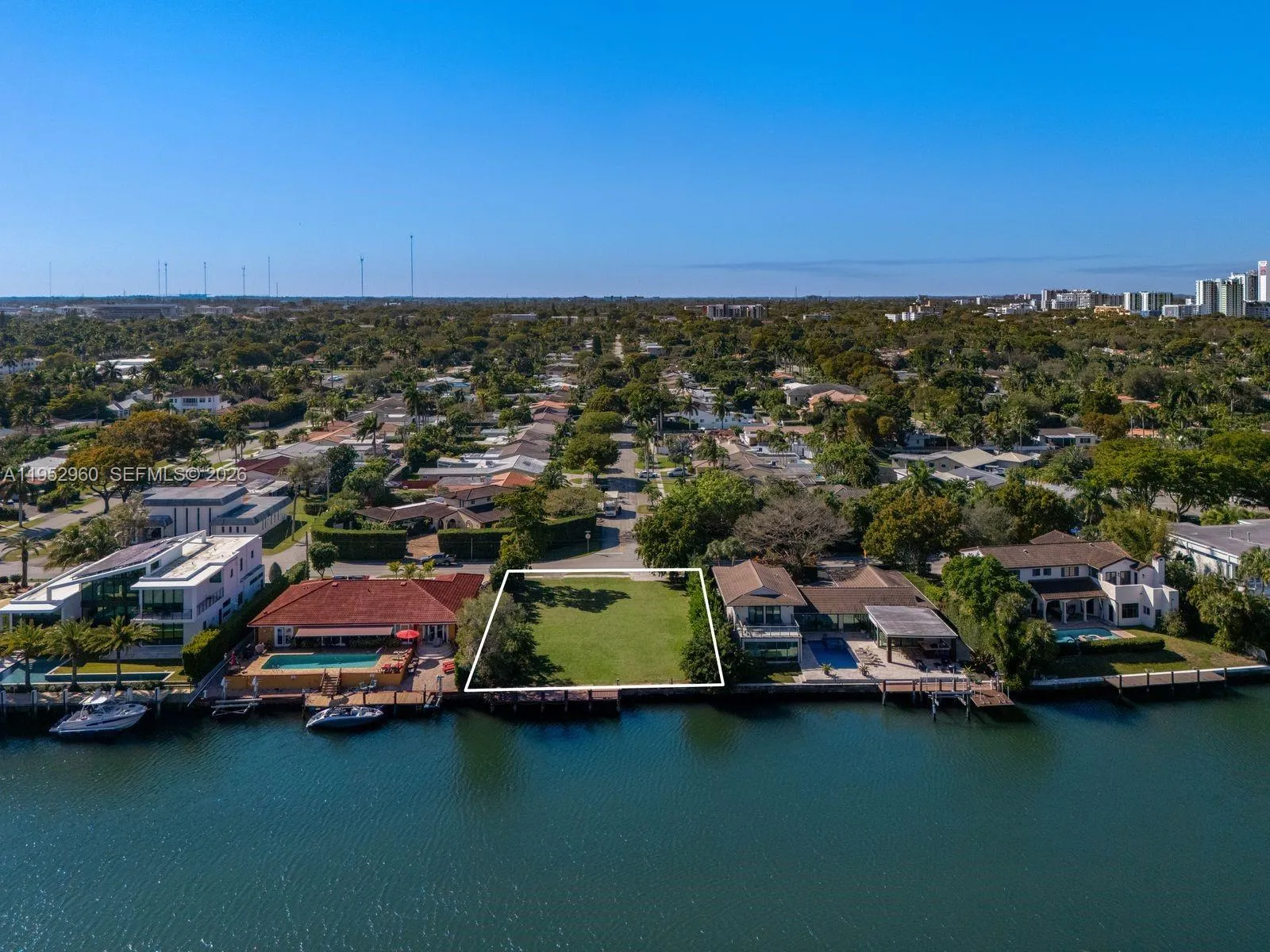 1101 Diplomat Pkwy, Hollywood, Florida 33019, Hollywood, Florida 33019, 6 Bedrooms Bedrooms, ,7 BathroomsBathrooms,Residential,For Sale,1101 Diplomat Pkwy, Hollywood, Florida 33019,A11952960