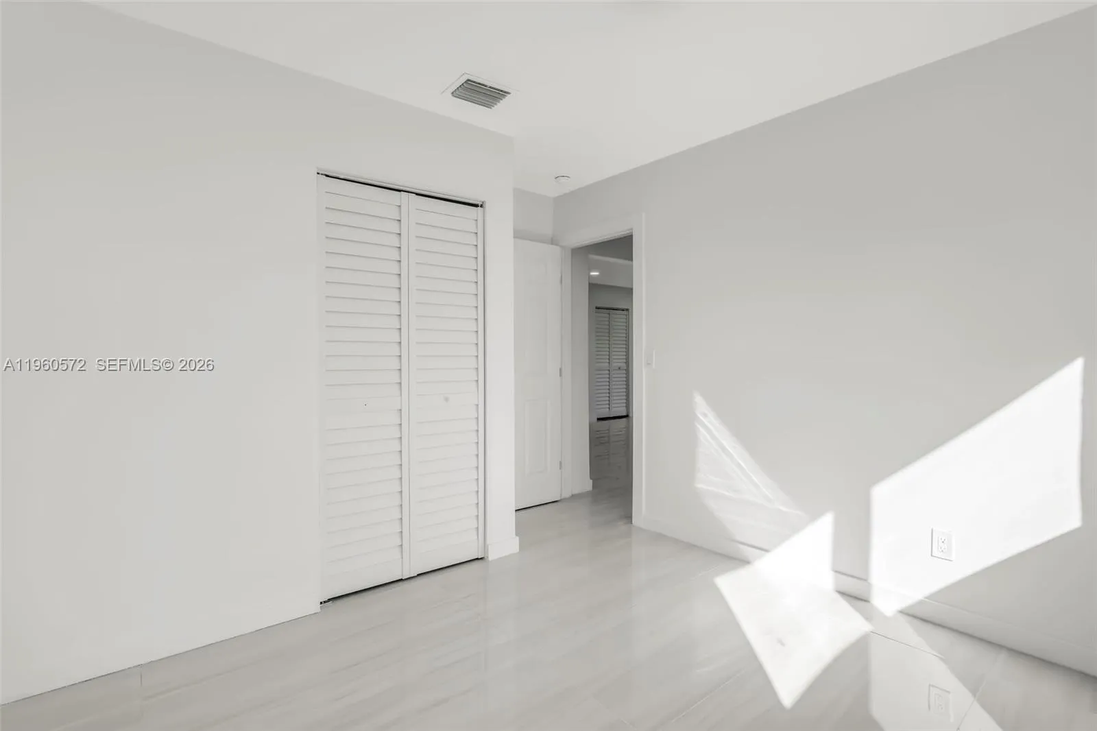 528 Nw 3rd Ct, Hallandale Beach, Florida 33009, Hallandale Beach, Florida 33009, 3 Bedrooms Bedrooms, ,2 BathroomsBathrooms,Residential,For Sale,528 Nw 3rd Ct, Hallandale Beach, Florida 33009,A11960572