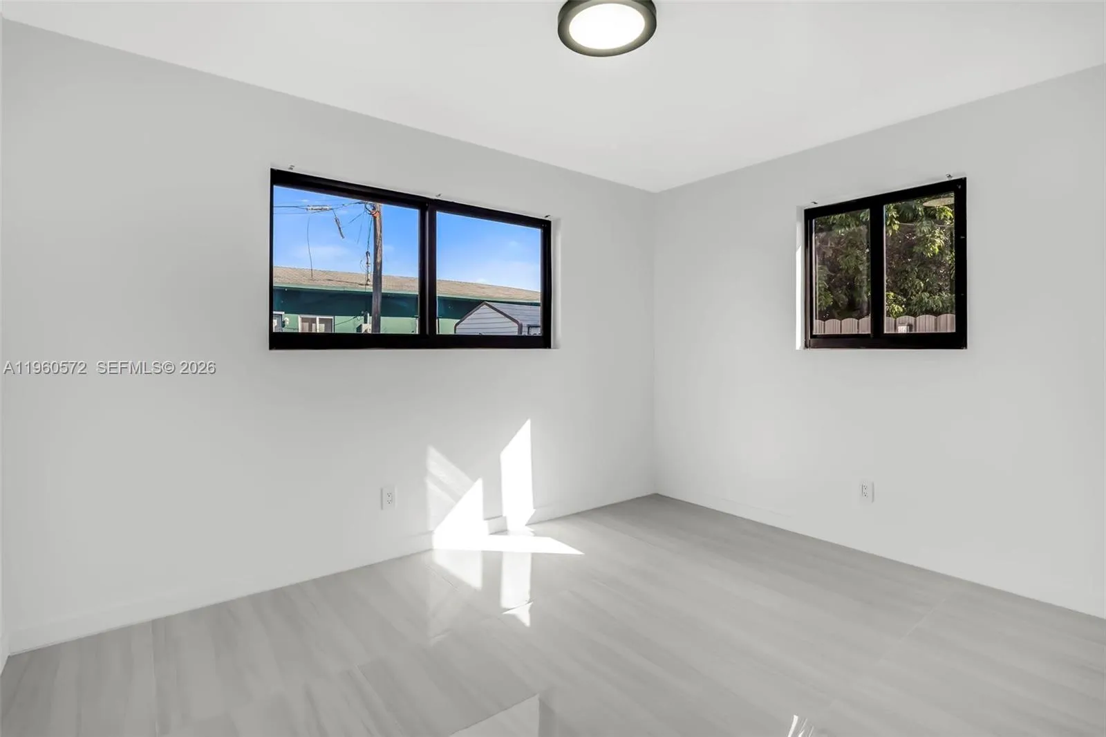 528 Nw 3rd Ct, Hallandale Beach, Florida 33009, Hallandale Beach, Florida 33009, 3 Bedrooms Bedrooms, ,2 BathroomsBathrooms,Residential,For Sale,528 Nw 3rd Ct, Hallandale Beach, Florida 33009,A11960572