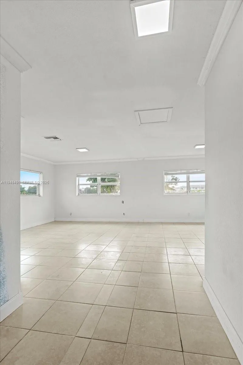 29170 Old Dixie Hwy, Homestead, Florida 33033, Homestead, Florida 33033, 4 Bedrooms Bedrooms, ,2 BathroomsBathrooms,Residential,For Sale,29170 Old Dixie Hwy, Homestead, Florida 33033,A11948491