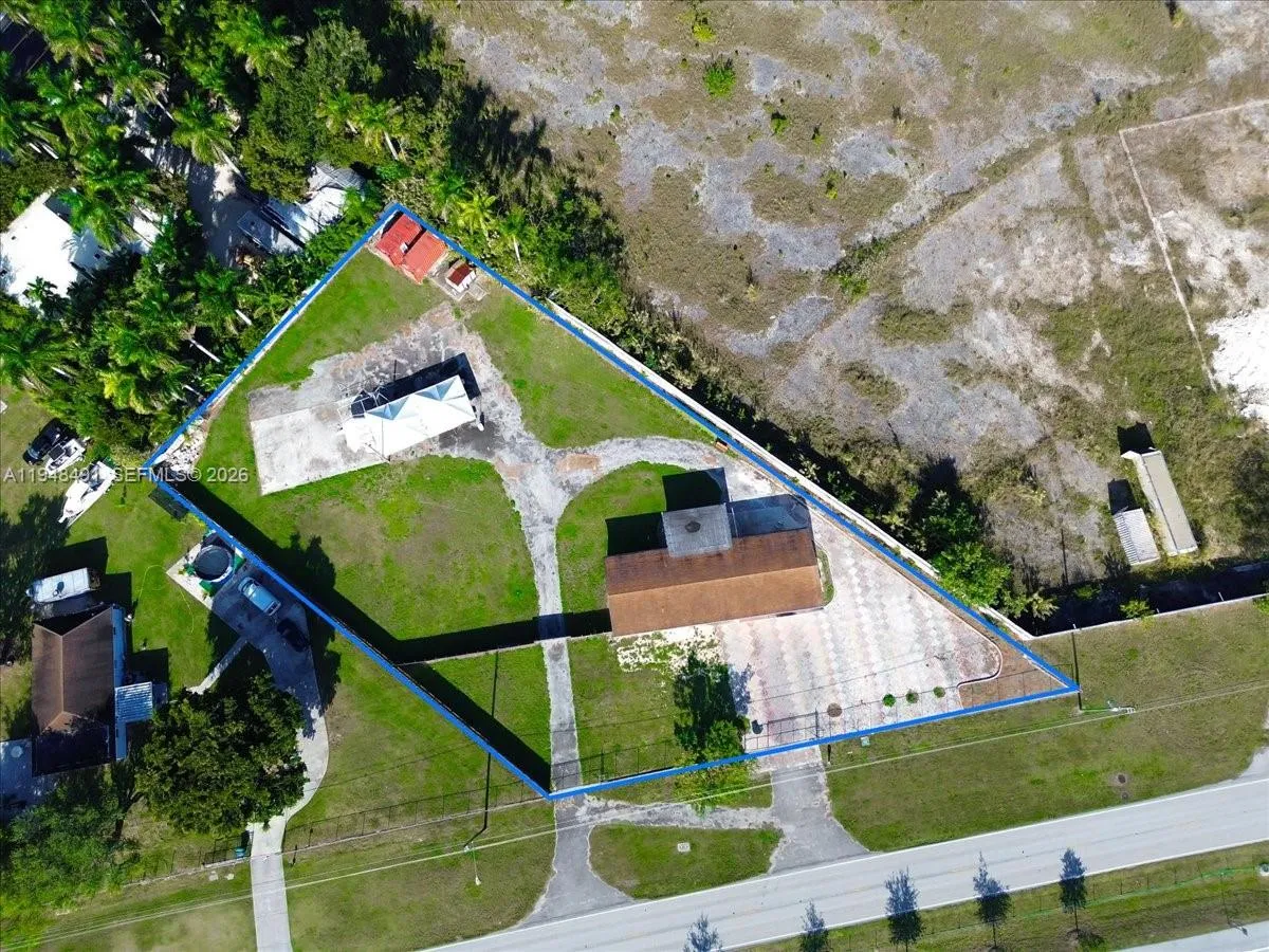 29170 Old Dixie Hwy, Homestead, Florida 33033, Homestead, Florida 33033, 4 Bedrooms Bedrooms, ,2 BathroomsBathrooms,Residential,For Sale,29170 Old Dixie Hwy, Homestead, Florida 33033,A11948491