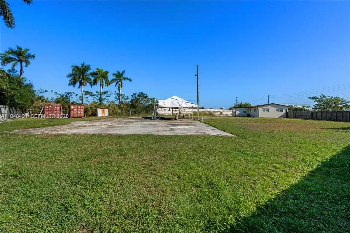 29170 Old Dixie Hwy, Homestead, Florida 33033, Homestead, Florida 33033, 4 Bedrooms Bedrooms, ,2 BathroomsBathrooms,Residential,For Sale,29170 Old Dixie Hwy, Homestead, Florida 33033,A11948491