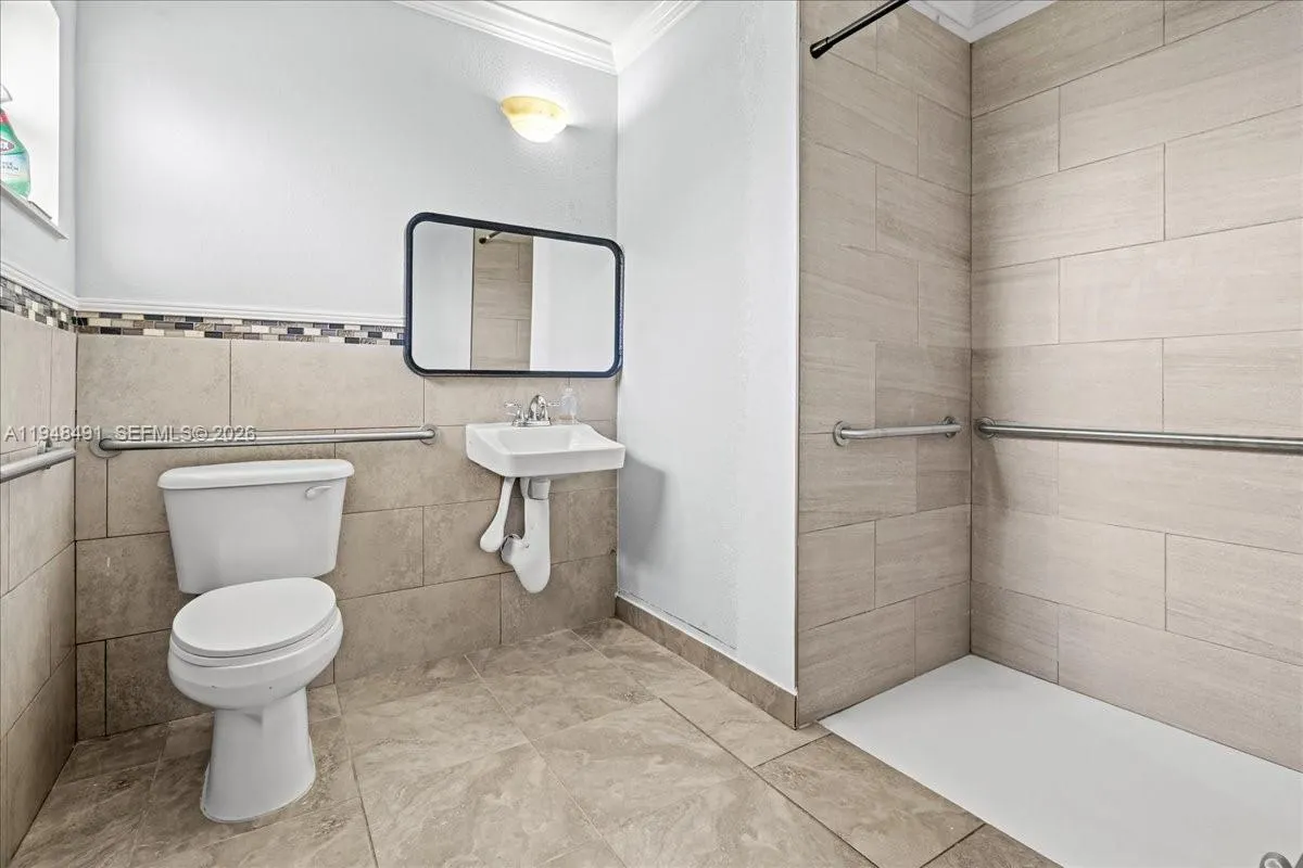 29170 Old Dixie Hwy, Homestead, Florida 33033, Homestead, Florida 33033, 4 Bedrooms Bedrooms, ,2 BathroomsBathrooms,Residential,For Sale,29170 Old Dixie Hwy, Homestead, Florida 33033,A11948491