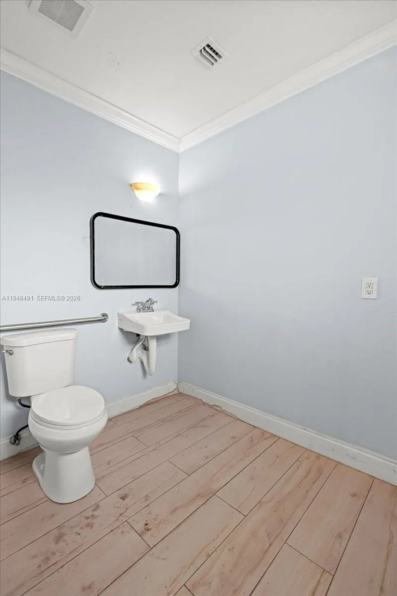 29170 Old Dixie Hwy, Homestead, Florida 33033, Homestead, Florida 33033, 4 Bedrooms Bedrooms, ,2 BathroomsBathrooms,Residential,For Sale,29170 Old Dixie Hwy, Homestead, Florida 33033,A11948491