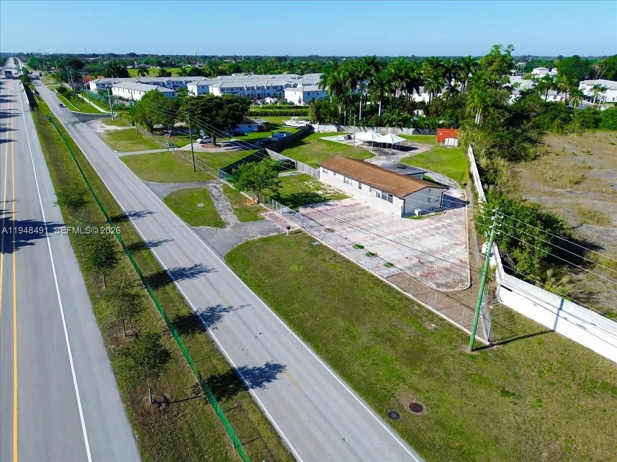 29170 Old Dixie Hwy, Homestead, Florida 33033, Homestead, Florida 33033, 4 Bedrooms Bedrooms, ,2 BathroomsBathrooms,Residential,For Sale,29170 Old Dixie Hwy, Homestead, Florida 33033,A11948491