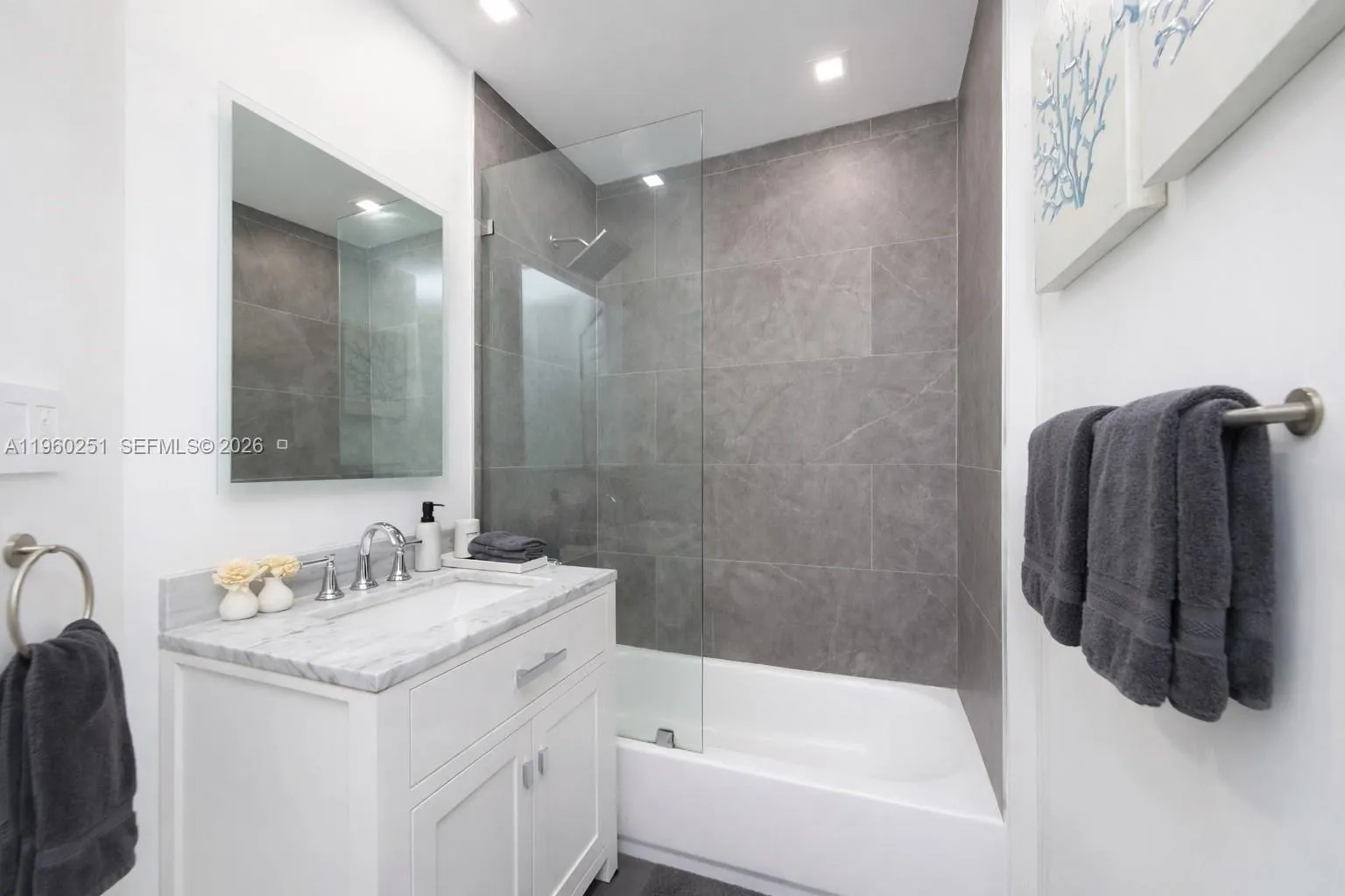 2129 Washington Ave 205, Miami Beach, Florida 3313, Miami Beach, Florida 33139, 1 Bedroom Bedrooms, ,1 BathroomBathrooms,Residential,For Sale,2129 Washington Ave 205, Miami Beach, Florida 3313,A11960251