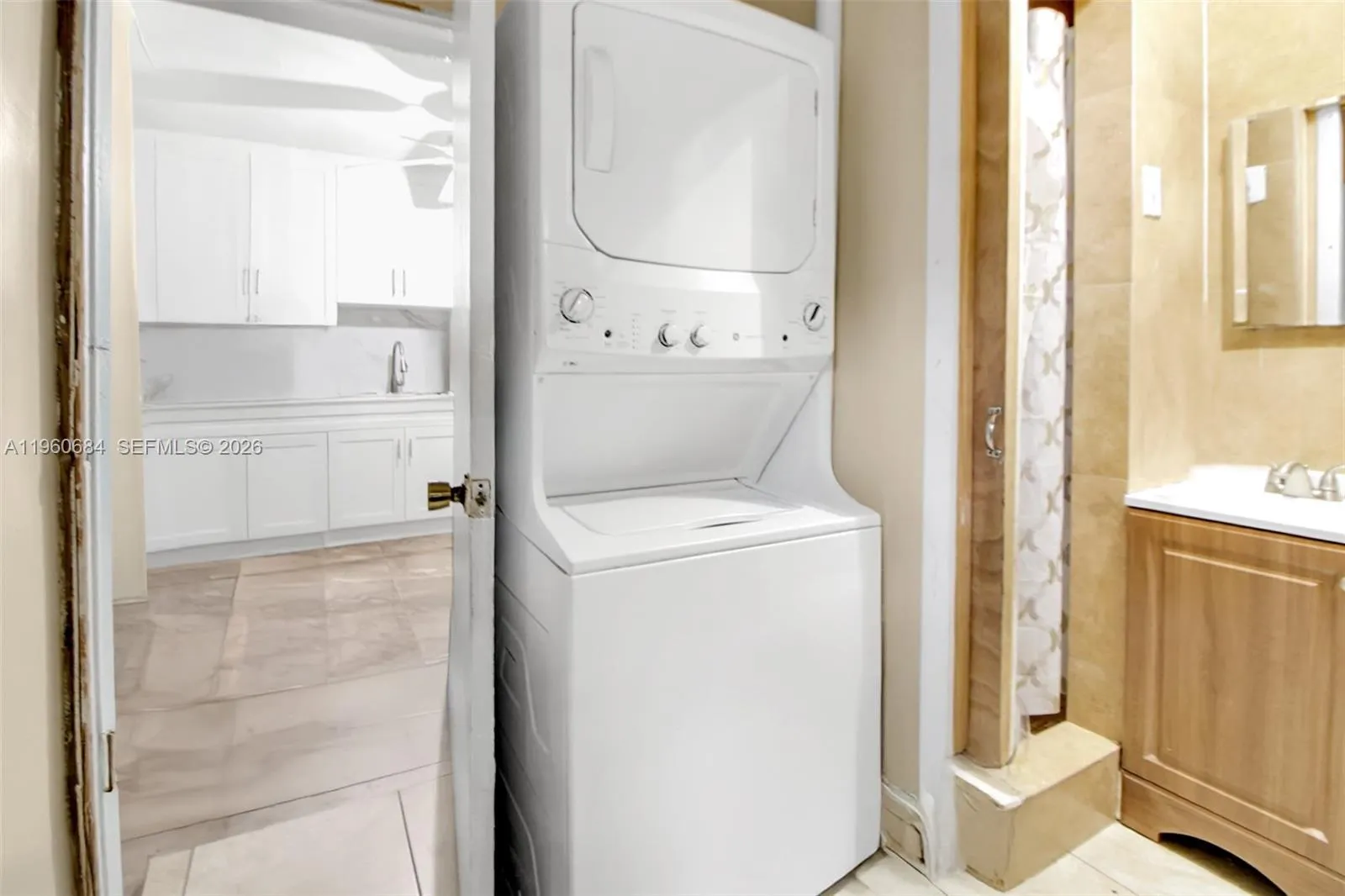 1331 Sw 44th Ave, Fort Lauderdale, Florida 33317, Fort Lauderdale, Florida 33317, 4 Bedrooms Bedrooms, ,2 BathroomsBathrooms,Residential,For Sale,1331 Sw 44th Ave, Fort Lauderdale, Florida 33317,A11960684