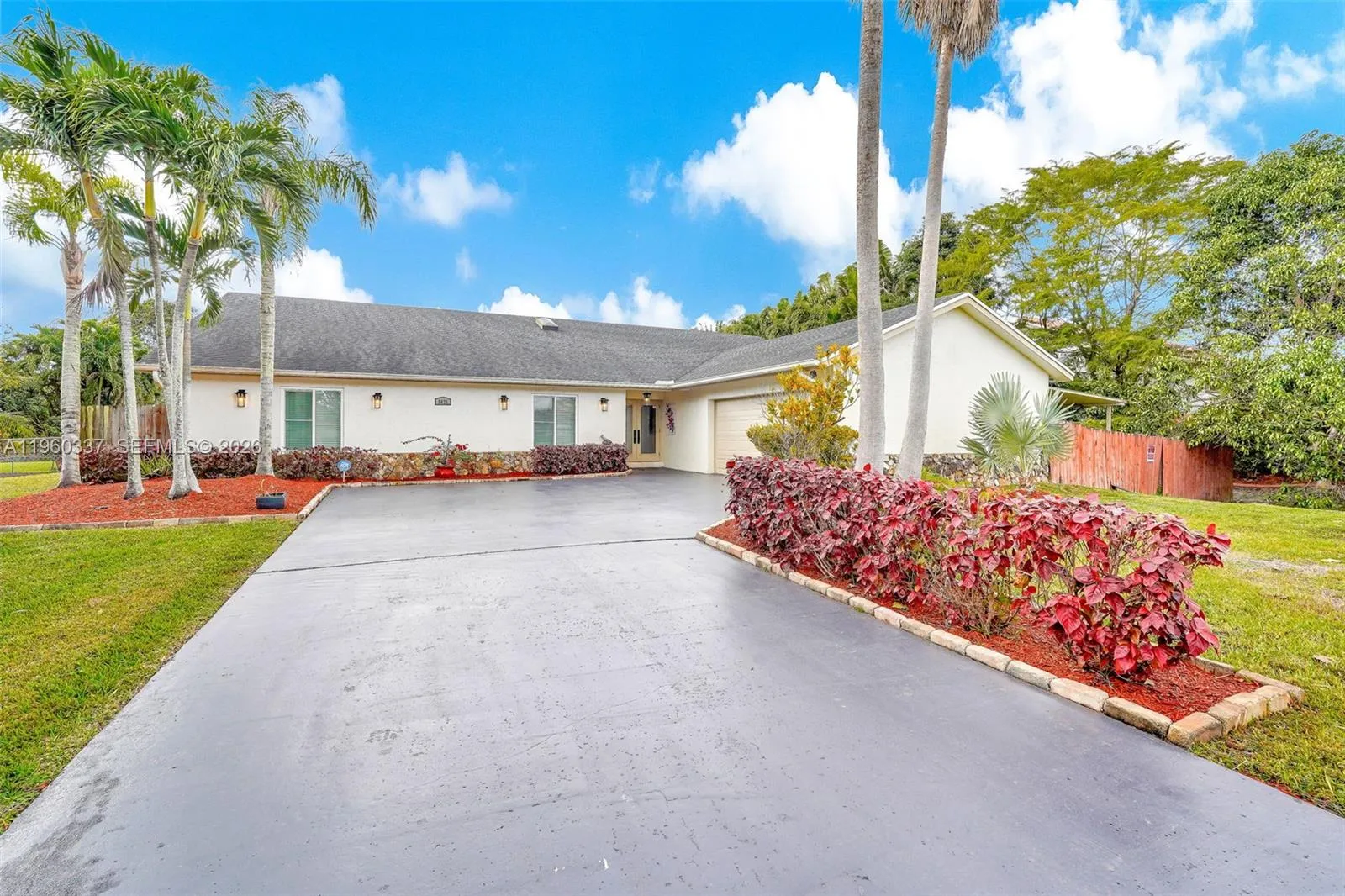 5021 Sw 168th Ave, Southwest Ranches, Florida 3333, Southwest Ranches, Florida 33331, 4 Bedrooms Bedrooms, ,2 BathroomsBathrooms,Residential,For Sale,5021 Sw 168th Ave, Southwest Ranches, Florida 3333,A11960337