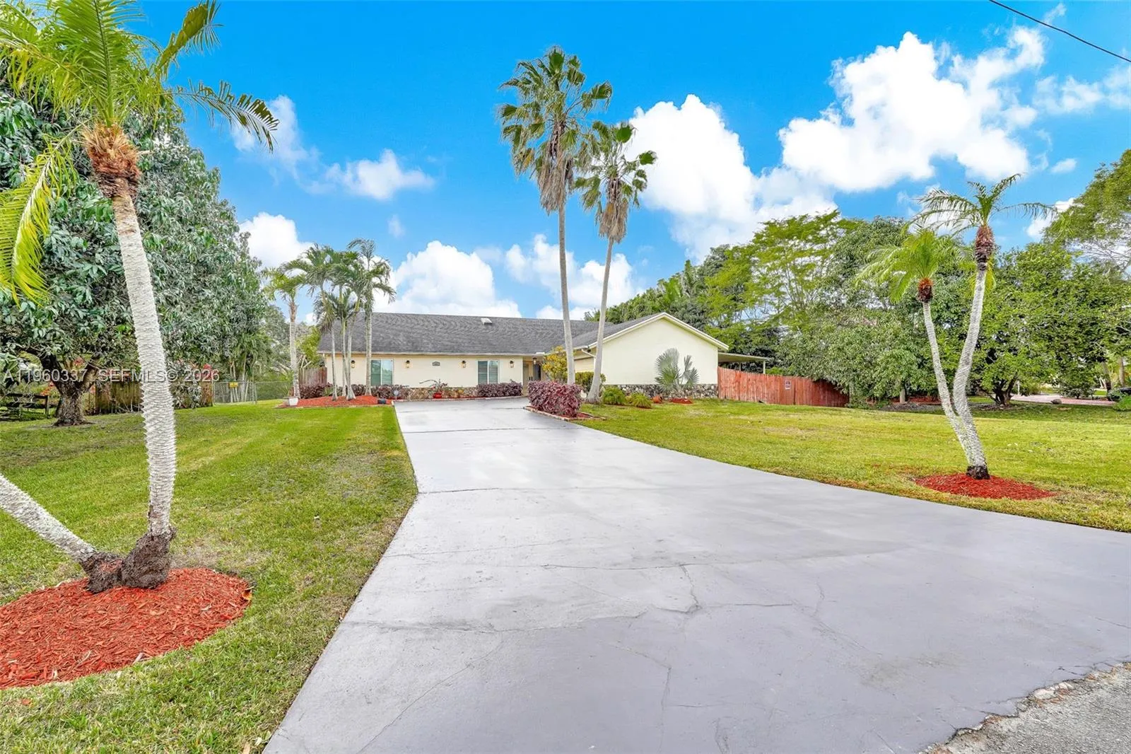 5021 Sw 168th Ave, Southwest Ranches, Florida 3333, Southwest Ranches, Florida 33331, 4 Bedrooms Bedrooms, ,2 BathroomsBathrooms,Residential,For Sale,5021 Sw 168th Ave, Southwest Ranches, Florida 3333,A11960337