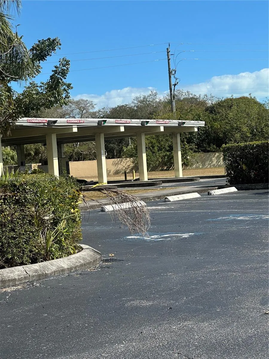 24701 S Dixie Hwy, Homestead, Florida 33032, Homestead, Florida 33032, ,Commercial Lease,For Rent,24701 S Dixie Hwy, Homestead, Florida 33032,A11960718