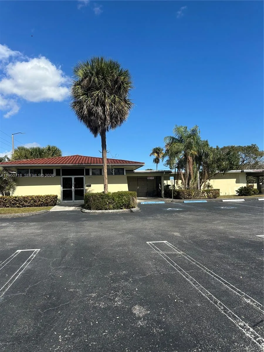 24701 S Dixie Hwy, Homestead, Florida 33032, Homestead, Florida 33032, ,Commercial Lease,For Rent,24701 S Dixie Hwy, Homestead, Florida 33032,A11960718