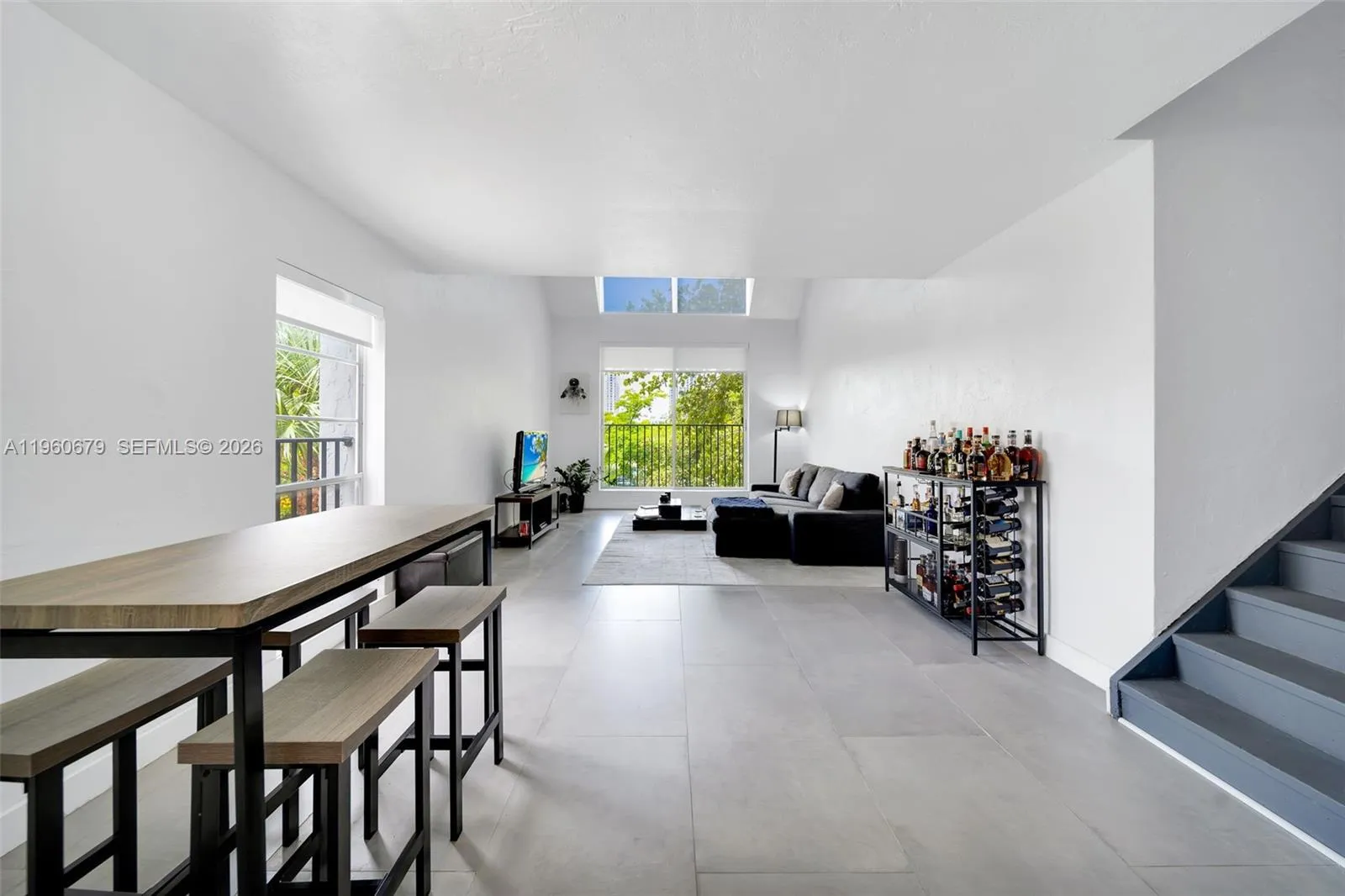 6900 N Kendall Dr A303, Pinecrest, Florida 33156, Pinecrest, Florida 33156, 1 Bedroom Bedrooms, ,1 BathroomBathrooms,Residential,For Sale,6900 N Kendall Dr A303, Pinecrest, Florida 33156,A11960679