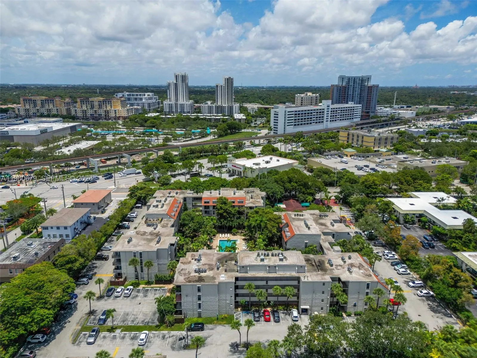 6900 N Kendall Dr A303, Pinecrest, Florida 33156, Pinecrest, Florida 33156, 1 Bedroom Bedrooms, ,1 BathroomBathrooms,Residential,For Sale,6900 N Kendall Dr A303, Pinecrest, Florida 33156,A11960679