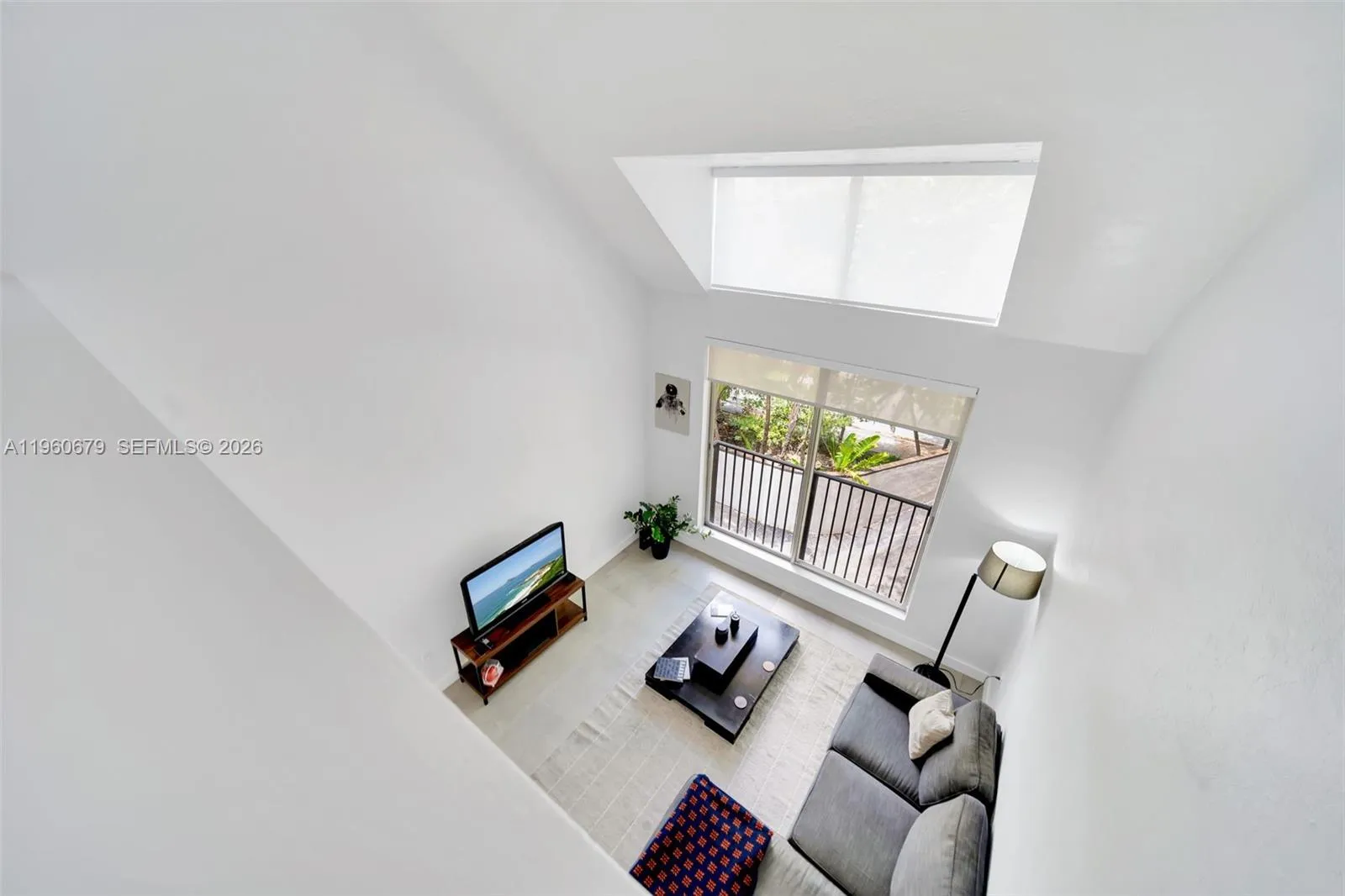 6900 N Kendall Dr A303, Pinecrest, Florida 33156, Pinecrest, Florida 33156, 1 Bedroom Bedrooms, ,1 BathroomBathrooms,Residential,For Sale,6900 N Kendall Dr A303, Pinecrest, Florida 33156,A11960679