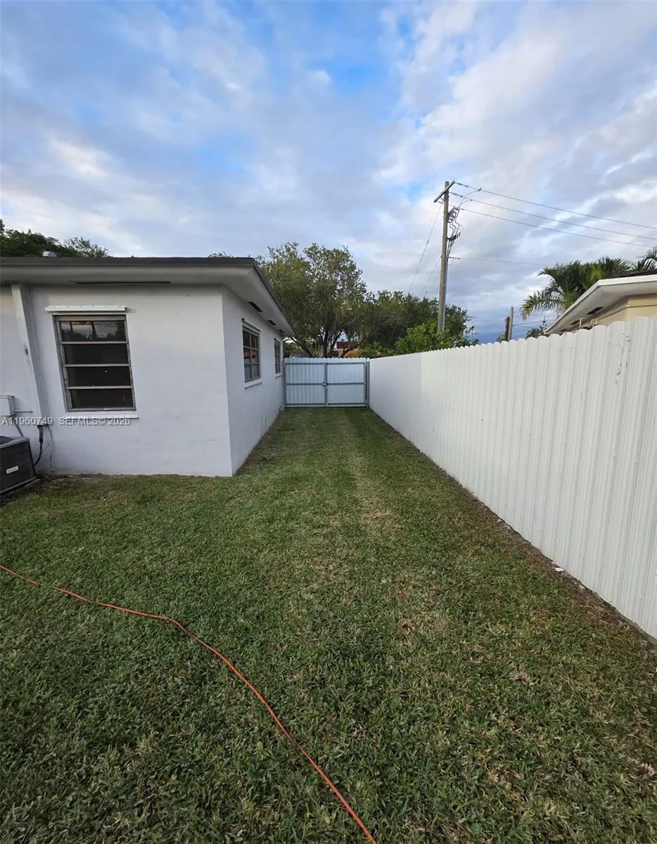6710 Sw 48th St, Miami, Florida 33155, Miami, Florida 33155, 4 Bedrooms Bedrooms, ,3 BathroomsBathrooms,Residential,For Sale,6710 Sw 48th St, Miami, Florida 33155,A11960749