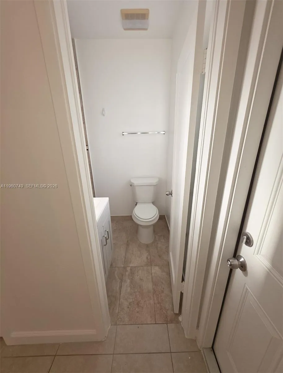 6710 Sw 48th St, Miami, Florida 33155, Miami, Florida 33155, 4 Bedrooms Bedrooms, ,3 BathroomsBathrooms,Residential,For Sale,6710 Sw 48th St, Miami, Florida 33155,A11960749