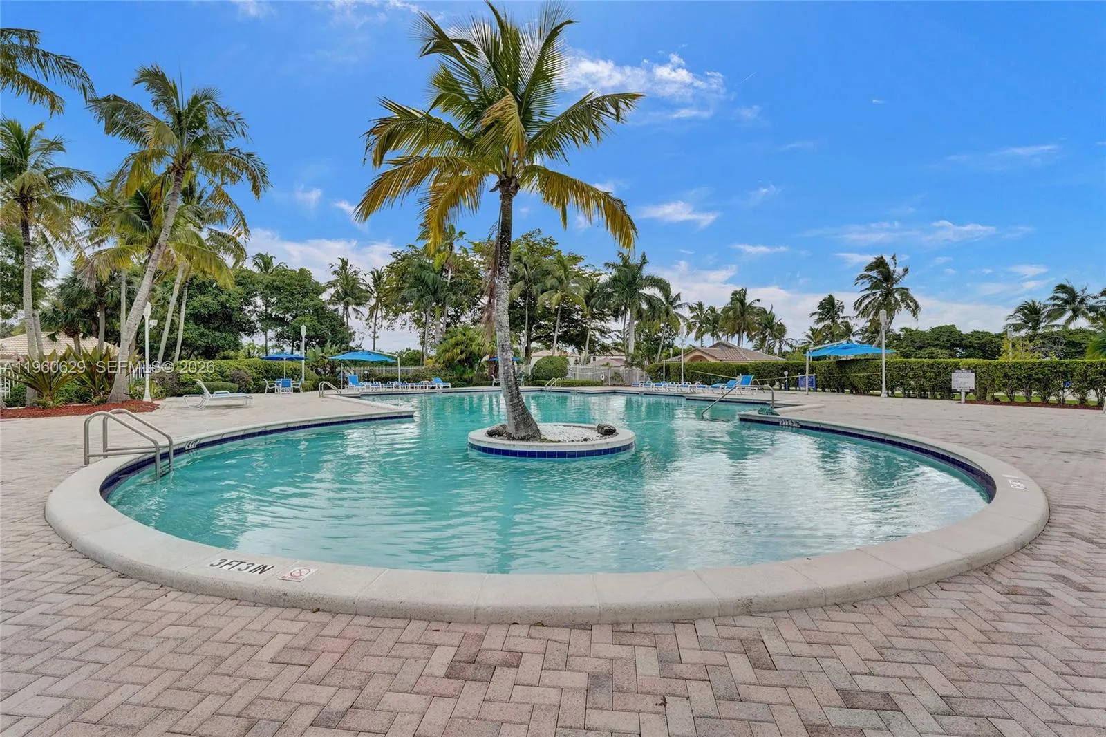 17036 Nw 15th St, Pembroke Pines, Florida 33028, Pembroke Pines, Florida 33028, 4 Bedrooms Bedrooms, ,2 BathroomsBathrooms,Residential,For Sale,17036 Nw 15th St, Pembroke Pines, Florida 33028,A11960629