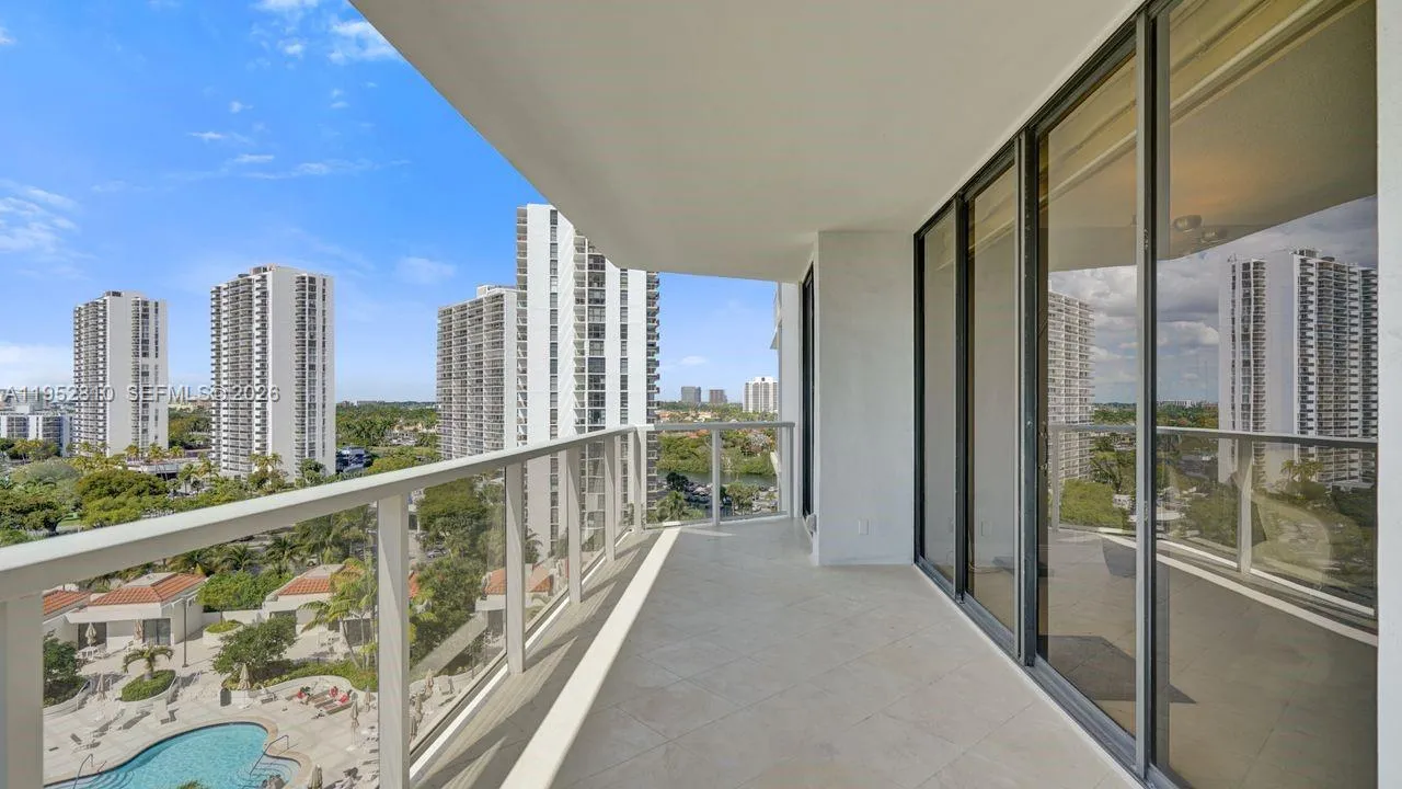 20281 E Country Club Dr 809, Aventura, Florida 331, Aventura, Florida 33180, 2 Bedrooms Bedrooms, ,2 BathroomsBathrooms,Residential,For Sale,20281 E Country Club Dr 809, Aventura, Florida 331,A11952810