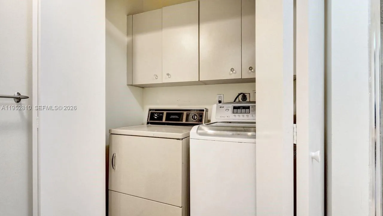 20281 E Country Club Dr 809, Aventura, Florida 331, Aventura, Florida 33180, 2 Bedrooms Bedrooms, ,2 BathroomsBathrooms,Residential,For Sale,20281 E Country Club Dr 809, Aventura, Florida 331,A11952810
