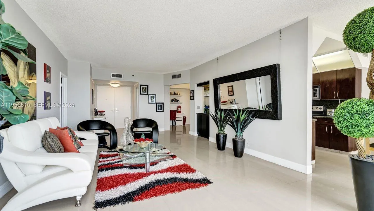 20281 E Country Club Dr 809, Aventura, Florida 331, Aventura, Florida 33180, 2 Bedrooms Bedrooms, ,2 BathroomsBathrooms,Residential,For Sale,20281 E Country Club Dr 809, Aventura, Florida 331,A11952810