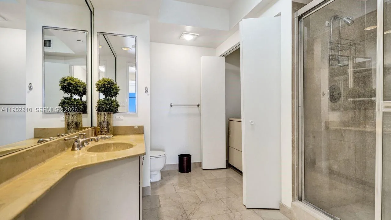 20281 E Country Club Dr 809, Aventura, Florida 331, Aventura, Florida 33180, 2 Bedrooms Bedrooms, ,2 BathroomsBathrooms,Residential,For Sale,20281 E Country Club Dr 809, Aventura, Florida 331,A11952810