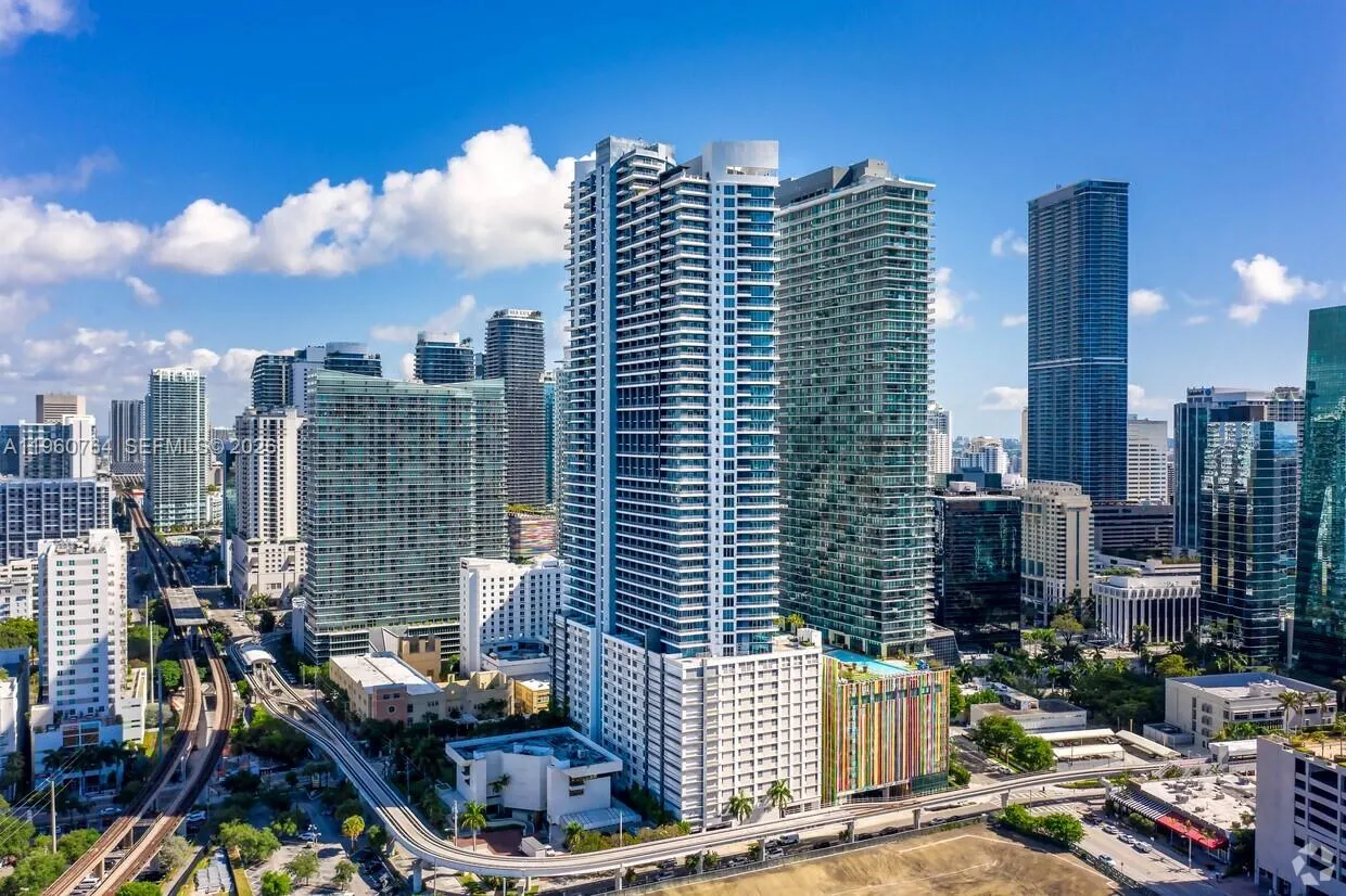 40 Sw 13th St 101, Miami, Florida 33130, Miami, Florida 33130, ,Commercial Lease,For Rent,40 Sw 13th St 101, Miami, Florida 33130,A11960764