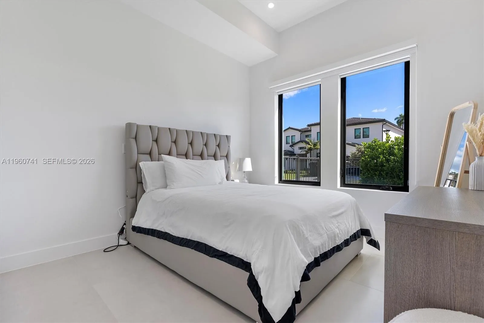 3502 Ashwood Cir N, Hollywood, Florida 33312, Hollywood, Florida 33312, 4 Bedrooms Bedrooms, ,3 BathroomsBathrooms,Residential Lease,For Rent,3502 Ashwood Cir N, Hollywood, Florida 33312,A11960741