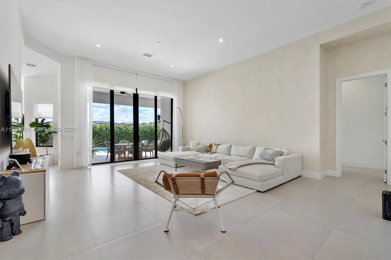 3502 Ashwood Cir N, Hollywood, Florida 33312, Hollywood, Florida 33312, 4 Bedrooms Bedrooms, ,3 BathroomsBathrooms,Residential Lease,For Rent,3502 Ashwood Cir N, Hollywood, Florida 33312,A11960741