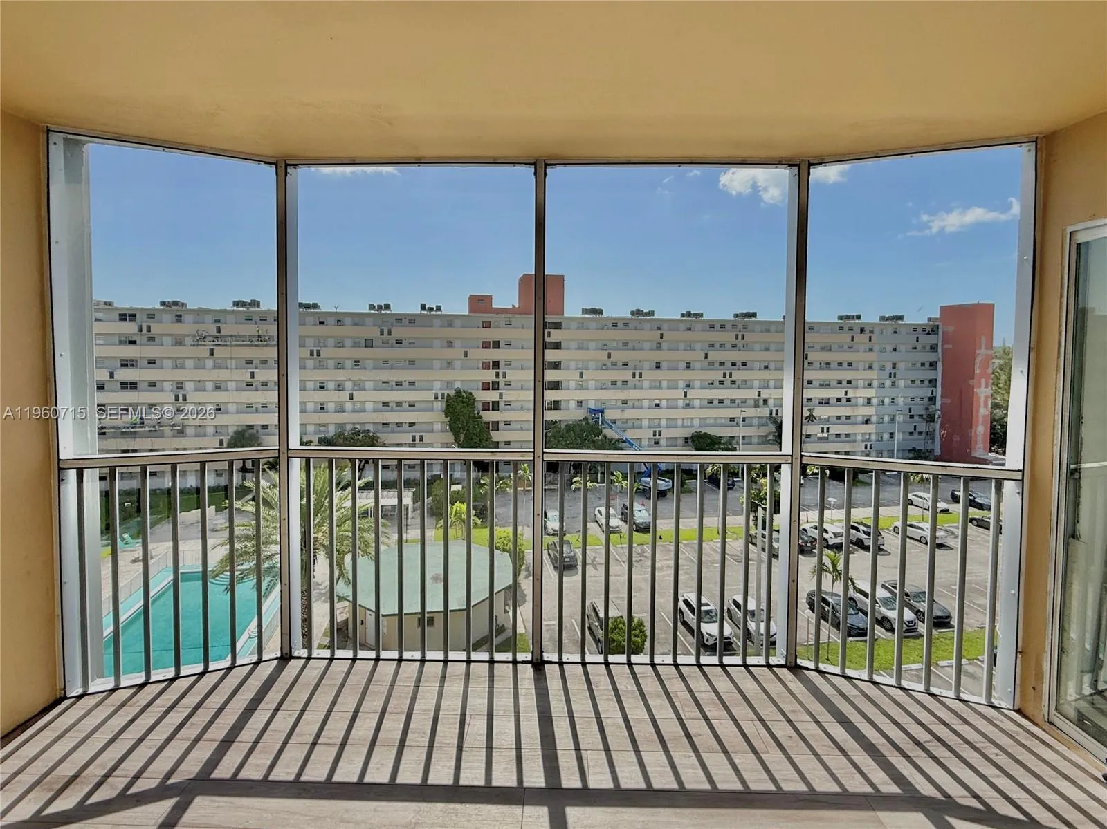 1770 Ne 191st St 717-1, Miami, Florida 33179, Miami, Florida 33179, 2 Bedrooms Bedrooms, ,2 BathroomsBathrooms,Residential,For Sale,1770 Ne 191st St 717-1, Miami, Florida 33179,A11960715