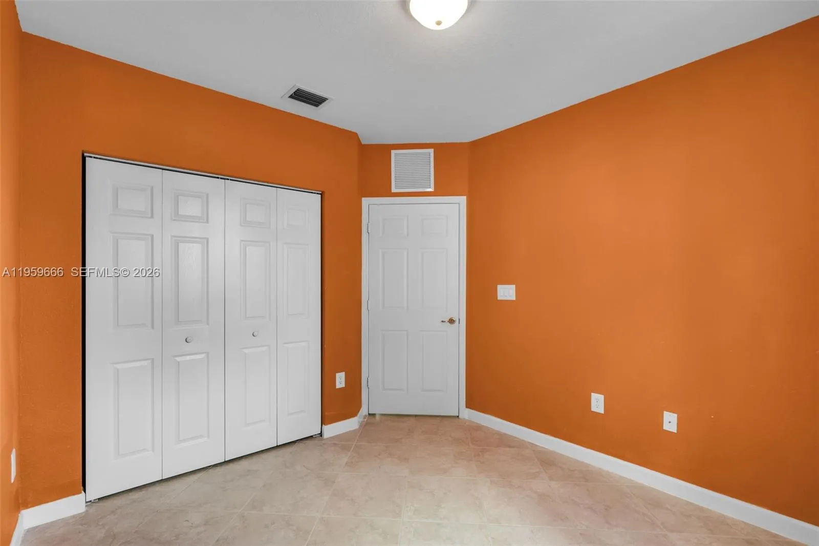 3064 Se 1st Dr 7, Homestead, Florida 33033, Homestead, Florida 33033, 3 Bedrooms Bedrooms, ,2 BathroomsBathrooms,Residential,For Sale,3064 Se 1st Dr 7, Homestead, Florida 33033,A11959666