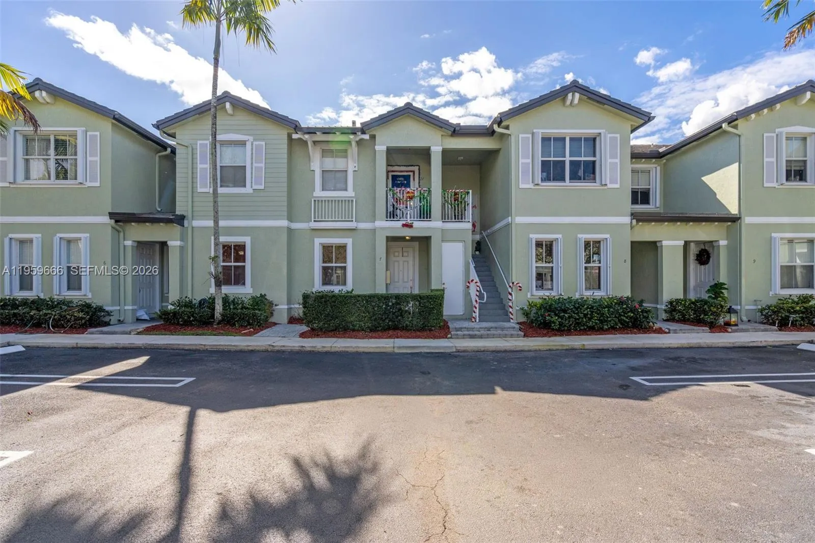 3064 Se 1st Dr 7, Homestead, Florida 33033, Homestead, Florida 33033, 3 Bedrooms Bedrooms, ,2 BathroomsBathrooms,Residential,For Sale,3064 Se 1st Dr 7, Homestead, Florida 33033,A11959666