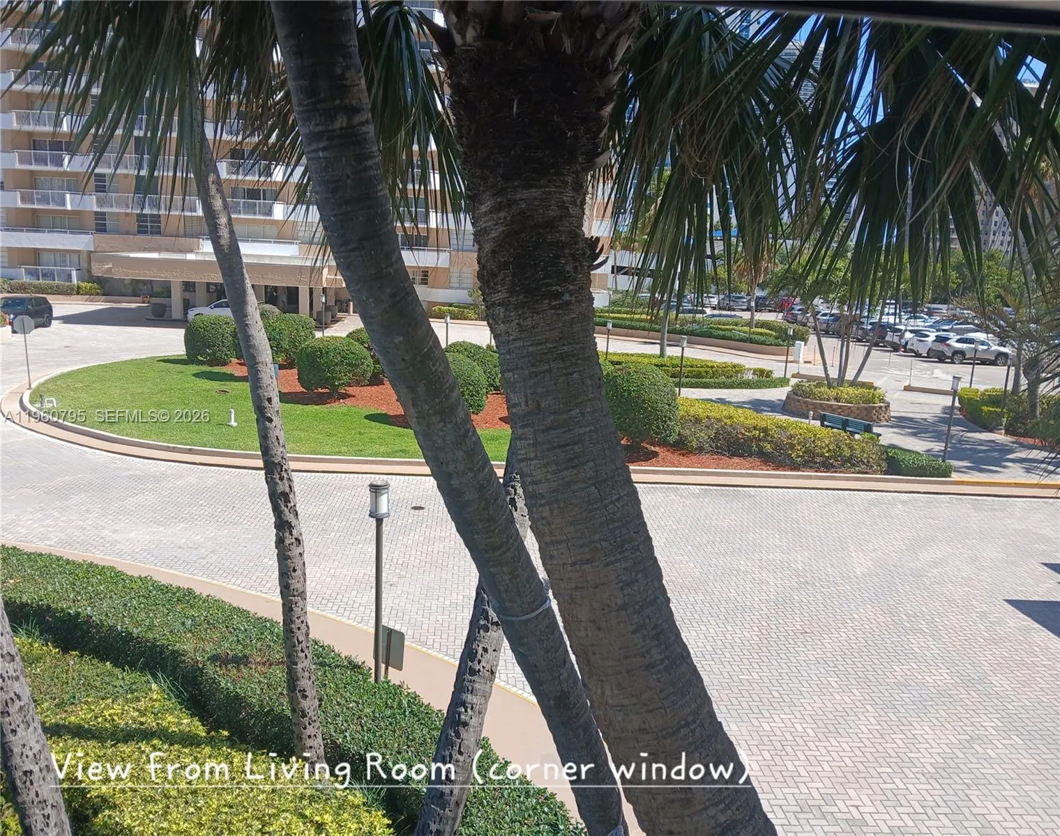 View Unit Corner Window