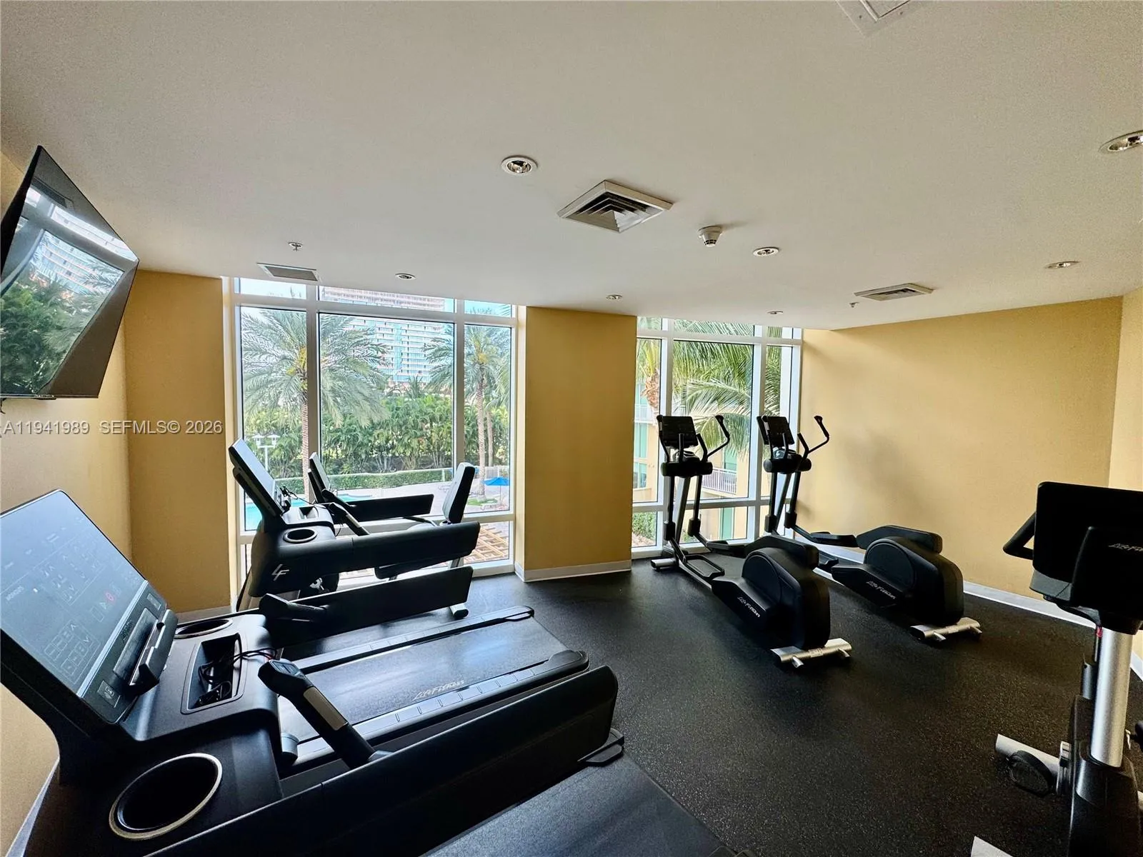 1755 E Hallandale Beach Blvd 708e, Hallandale Beac, Hallandale Beach, Florida 33009, 2 Bedrooms Bedrooms, ,2 BathroomsBathrooms,Residential Lease,For Rent,1755 E Hallandale Beach Blvd 708e, Hallandale Beac,A11941989