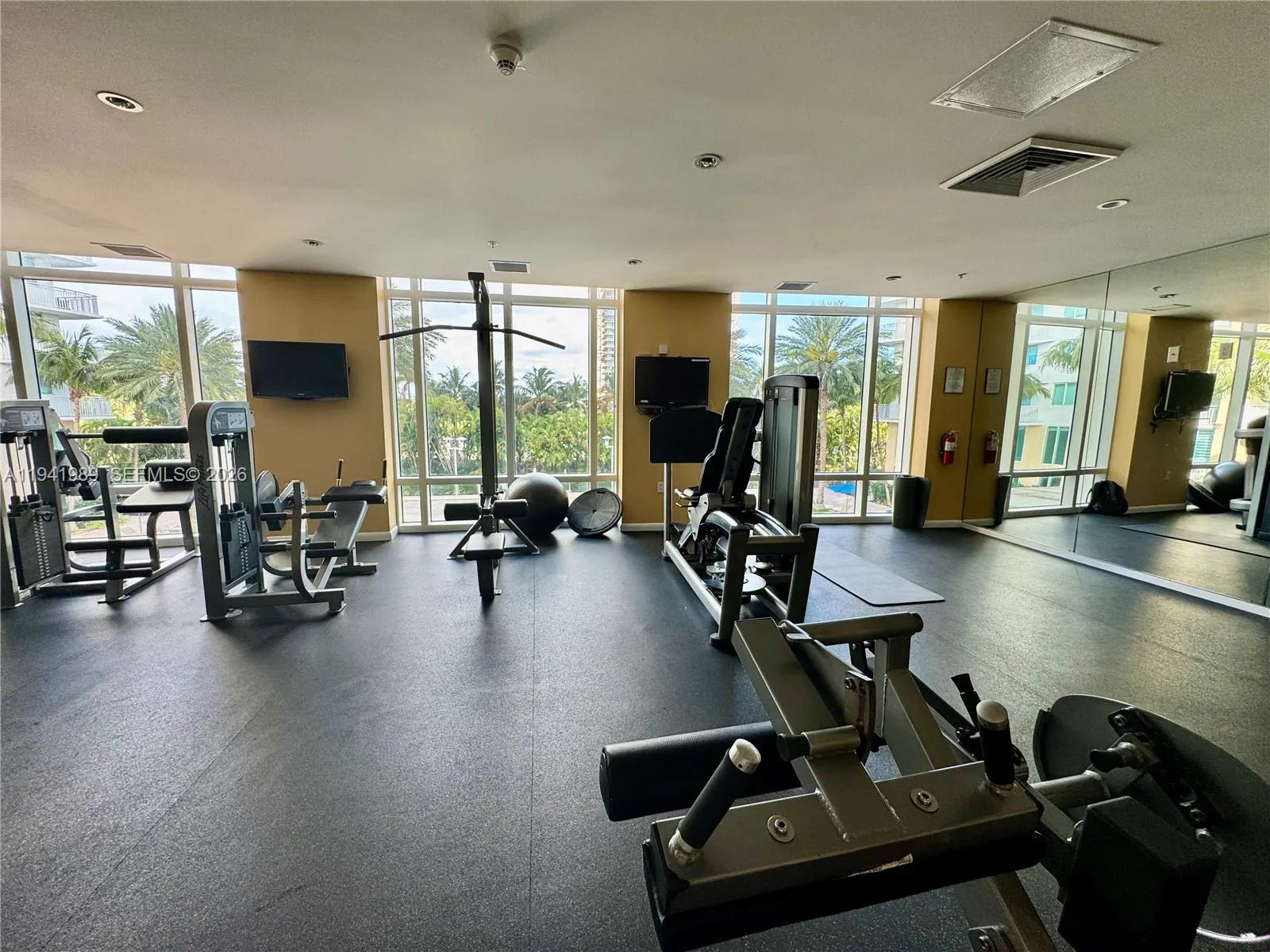 1755 E Hallandale Beach Blvd 708e, Hallandale Beac, Hallandale Beach, Florida 33009, 2 Bedrooms Bedrooms, ,2 BathroomsBathrooms,Residential Lease,For Rent,1755 E Hallandale Beach Blvd 708e, Hallandale Beac,A11941989