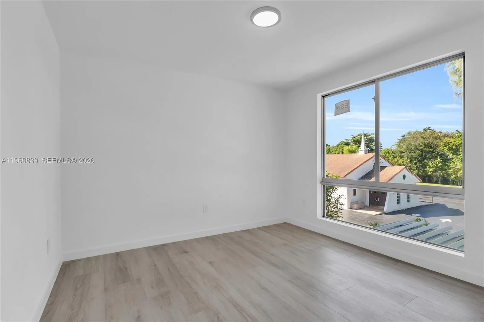 3204 Plaza St, Miami, Florida 33133, Miami, Florida 33133, 4 Bedrooms Bedrooms, ,2 BathroomsBathrooms,Residential Lease,For Rent,3204 Plaza St, Miami, Florida 33133,A11960839