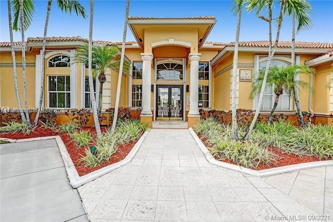 9640 Nw 2nd St 5-105, Pembroke Pines, Florida 3302, Pembroke Pines, Florida 33024, 1 Bedroom Bedrooms, ,1 BathroomBathrooms,Residential Lease,For Rent,9640 Nw 2nd St 5-105, Pembroke Pines, Florida 3302,A11960842