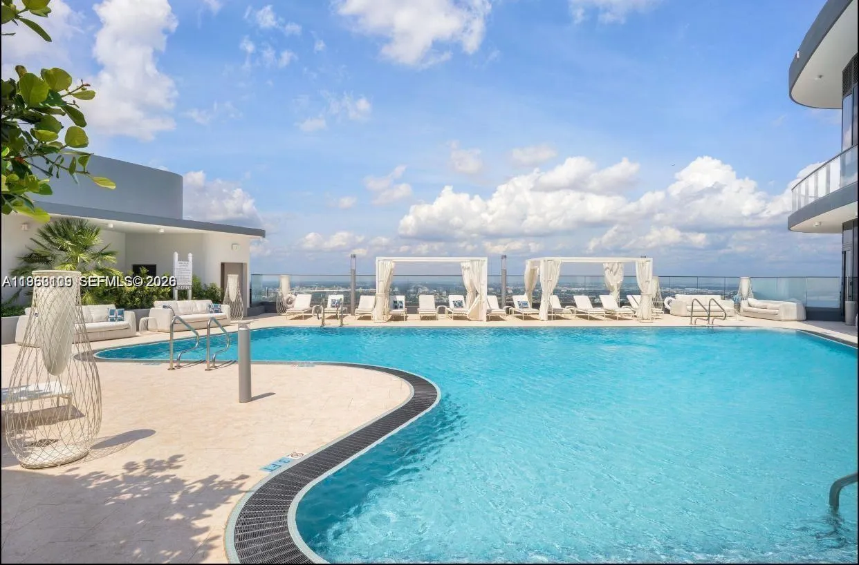 1000 Brickell Plz 4301, Miami, Florida 33131, Miami, Florida 33131, 2 Bedrooms Bedrooms, ,2 BathroomsBathrooms,Residential,For Sale,1000 Brickell Plz 4301, Miami, Florida 33131,A11960109