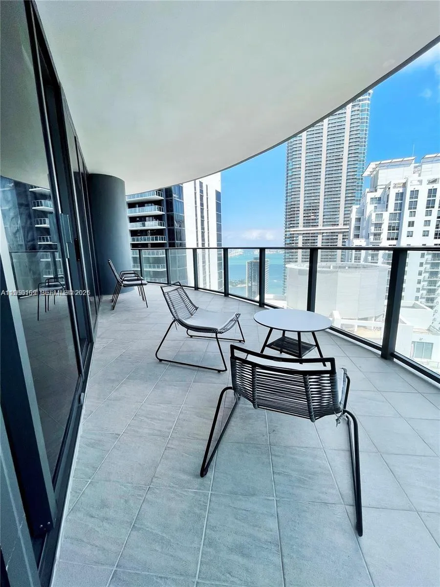 1000 Brickell Plz 4301, Miami, Florida 33131, Miami, Florida 33131, 2 Bedrooms Bedrooms, ,2 BathroomsBathrooms,Residential,For Sale,1000 Brickell Plz 4301, Miami, Florida 33131,A11960109