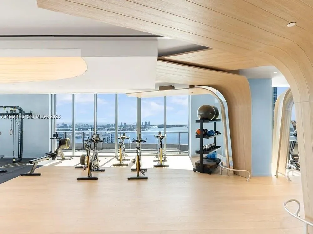 1000 Brickell Plz 4301, Miami, Florida 33131, Miami, Florida 33131, 2 Bedrooms Bedrooms, ,2 BathroomsBathrooms,Residential,For Sale,1000 Brickell Plz 4301, Miami, Florida 33131,A11960109