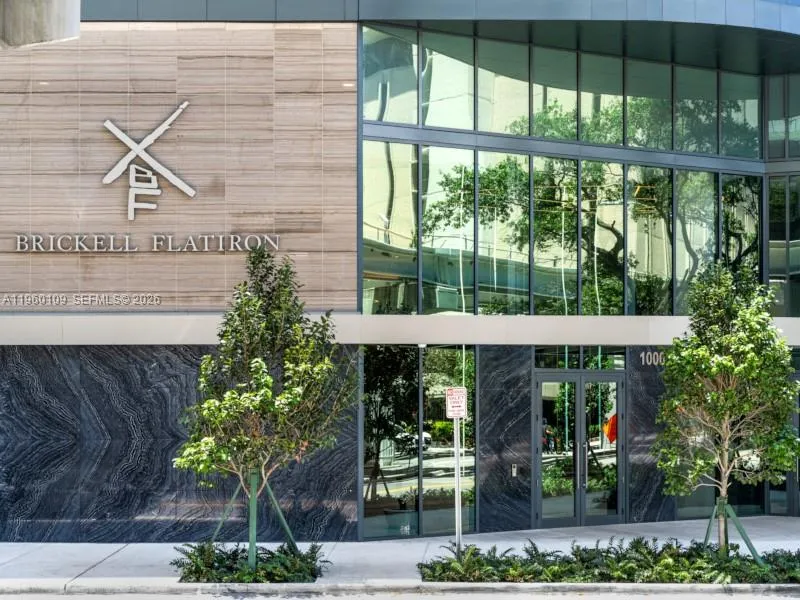 1000 Brickell Plz 4301, Miami, Florida 33131, Miami, Florida 33131, 2 Bedrooms Bedrooms, ,2 BathroomsBathrooms,Residential,For Sale,1000 Brickell Plz 4301, Miami, Florida 33131,A11960109