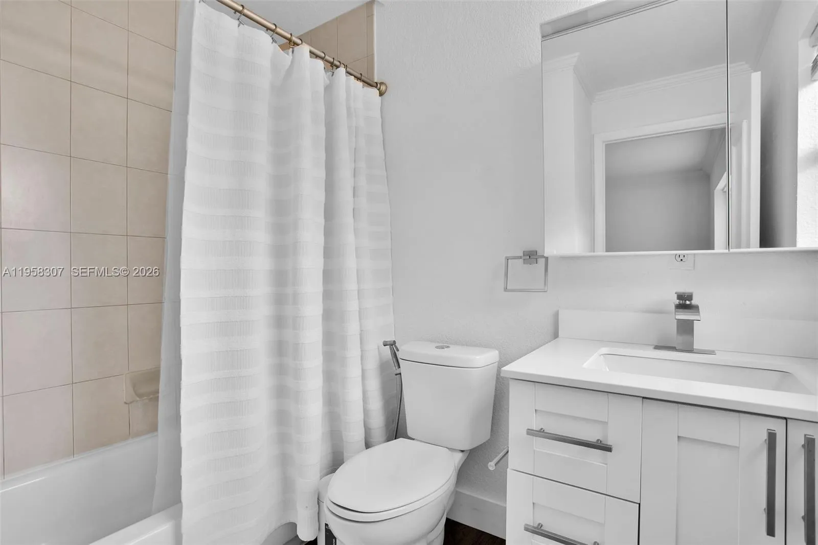 2753 Nw 131st St, Opa Locka, Florida 33054, Opa Locka, Florida 33054, 2 Bedrooms Bedrooms, ,2 BathroomsBathrooms,Residential Lease,For Rent,2753 Nw 131st St, Opa Locka, Florida 33054,A11958307