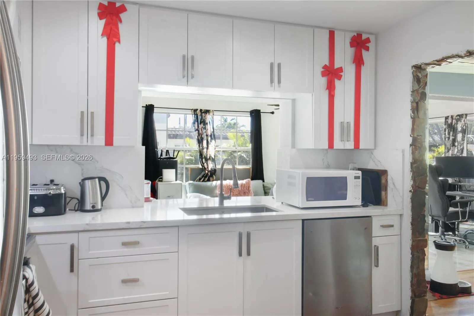 9710 Nw 10th St, Pembroke Pines, Florida 33024, Pembroke Pines, Florida 33024, 3 Bedrooms Bedrooms, ,2 BathroomsBathrooms,Residential,For Sale,9710 Nw 10th St, Pembroke Pines, Florida 33024,A11959493