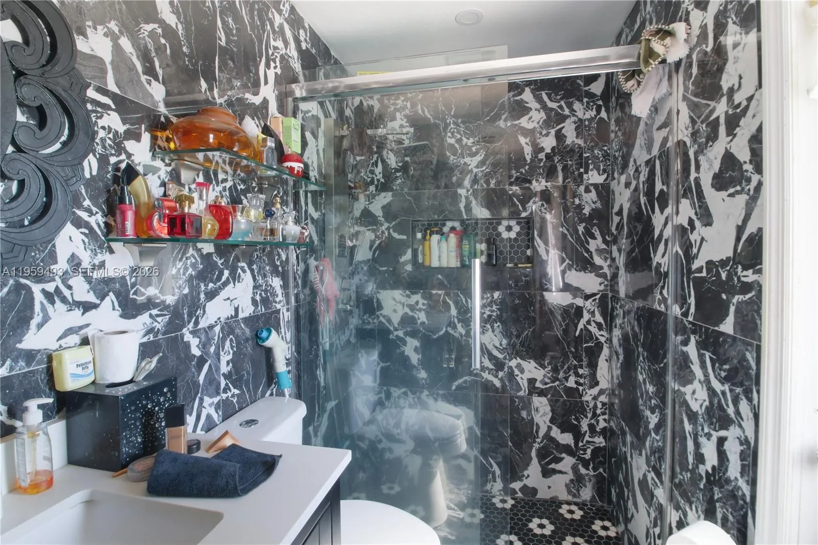 9710 Nw 10th St, Pembroke Pines, Florida 33024, Pembroke Pines, Florida 33024, 3 Bedrooms Bedrooms, ,2 BathroomsBathrooms,Residential,For Sale,9710 Nw 10th St, Pembroke Pines, Florida 33024,A11959493