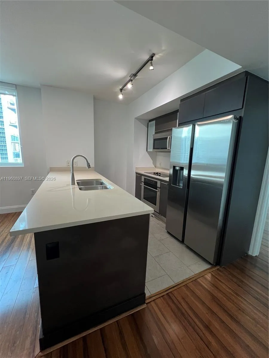 55 Se 6th St 2307, Miami, Florida 33131, Miami, Florida 33131, 2 Bedrooms Bedrooms, ,2 BathroomsBathrooms,Residential Lease,For Rent,55 Se 6th St 2307, Miami, Florida 33131,A11960897