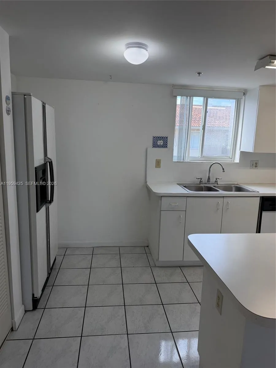 551 Nw 82nd Ave 518, Miami, Florida 33126, Miami, Florida 33126, 2 Bedrooms Bedrooms, ,2 BathroomsBathrooms,Residential Lease,For Rent,551 Nw 82nd Ave 518, Miami, Florida 33126,A11959425